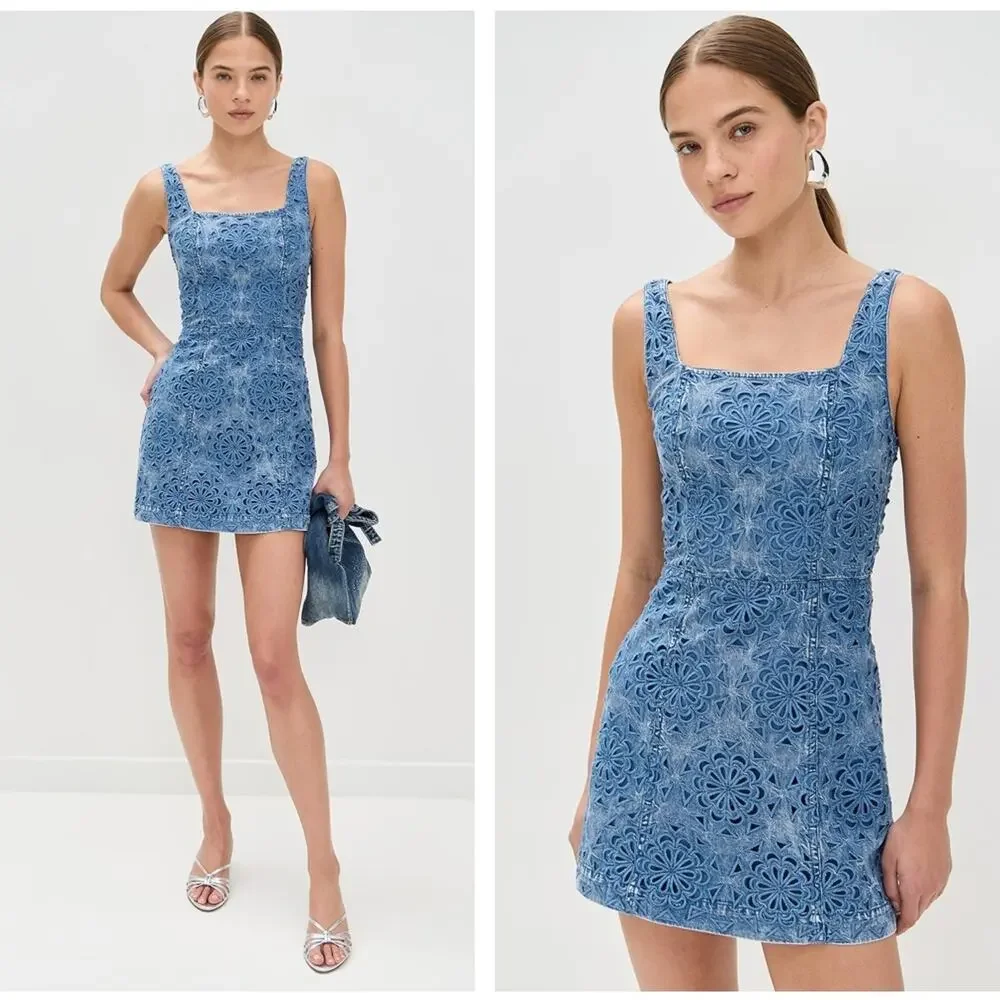 ALICE + OLIVIA Maryann Eyelet Embroider Denim Dress Avery Blue Sz 4 NWT $495 Q35 - Picture 2 of 8